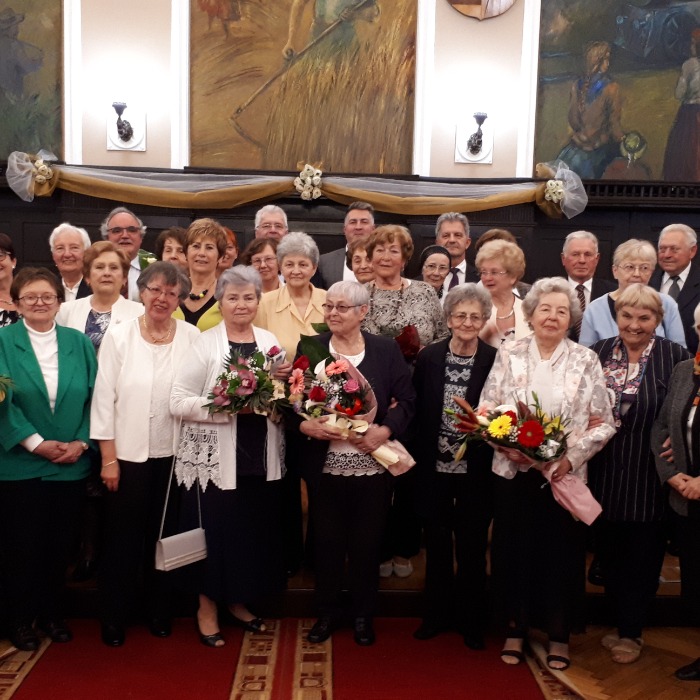 Múlt és jelen…intézményvezetők jubileumi köszöntése
