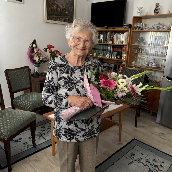 Bajer Istvánné köszöntése 95. születésnapja alkalmából