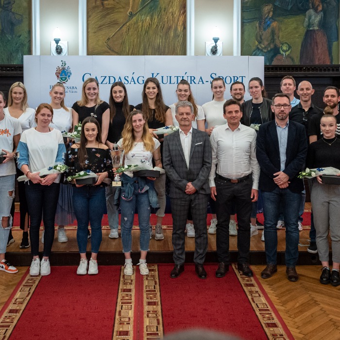 A BRSE-t köszöntöttük a Városháza dísztermében