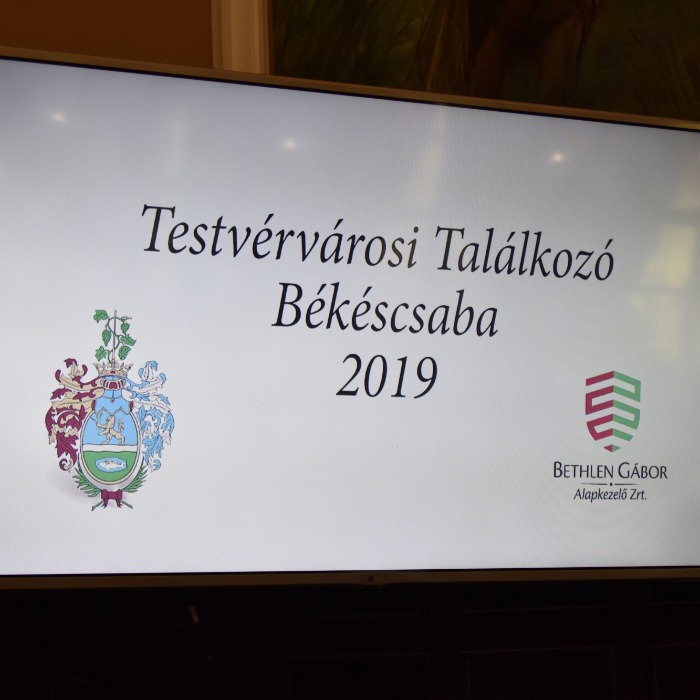 Testvérvárosi vendégek a Csabai Kolbászfesztiválon
