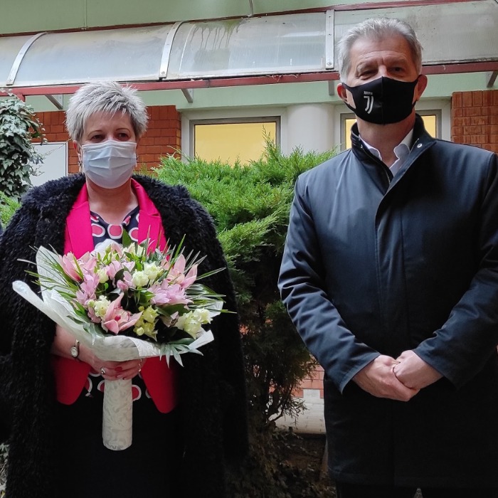 Kiváló Szociális Munkáért kitüntetés átadása a Békéscsabai Kistérségi Egyesített Szociális Központ Ady Endre Utcai Idősek Otthonának kollektívája részére