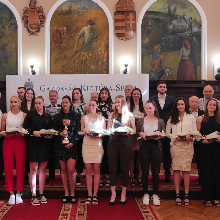 A Békéscsabai Előre NKSE játékosait köszöntöttük a Városházán