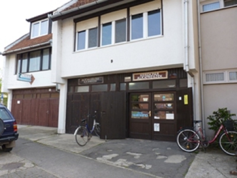 Motor és Kerékpár alkatrész bolt