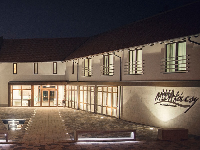 Munkácsy Hotel ****
