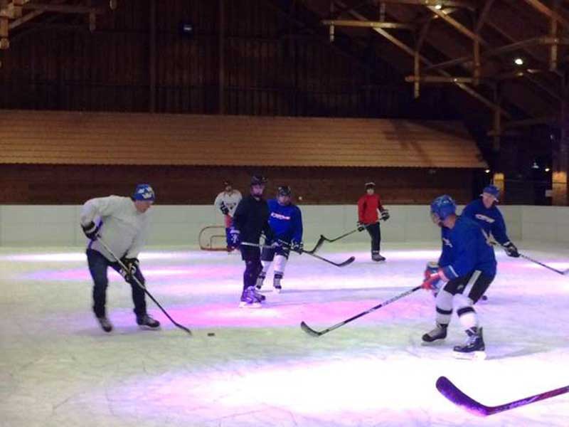 Csabai Rendezvénypajta (időszakos jégpálya)