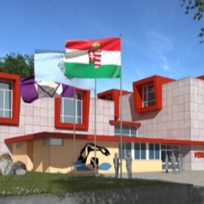 Új városi sportuszoda létesítése